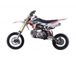 Dirt bike performante moteur 150cc yx